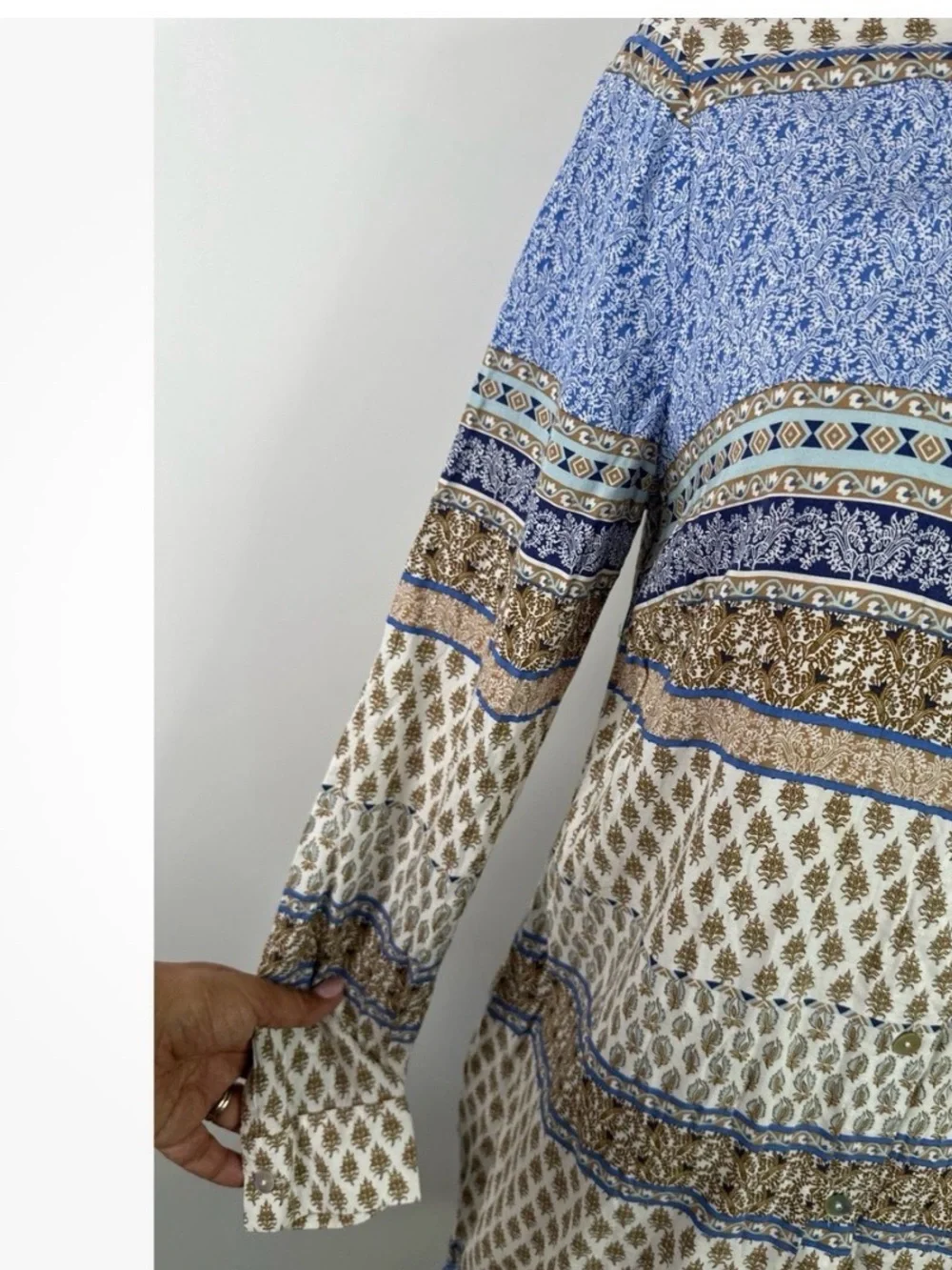 J. Jill Blue and Cream Patterned Long-Sleeve Blouse